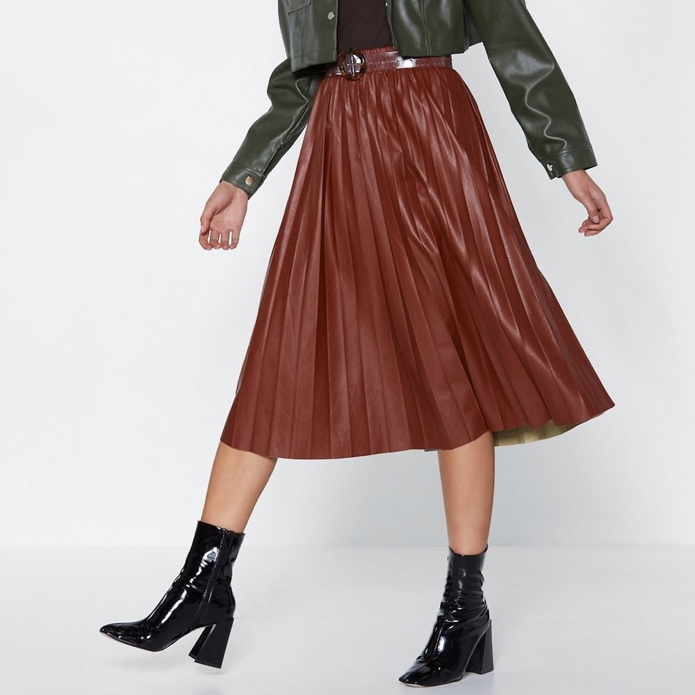 Pleat Moves Faux Leather Skirt